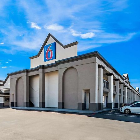 Motel 6 Lester - Philadelphia Airport Exteriör bild