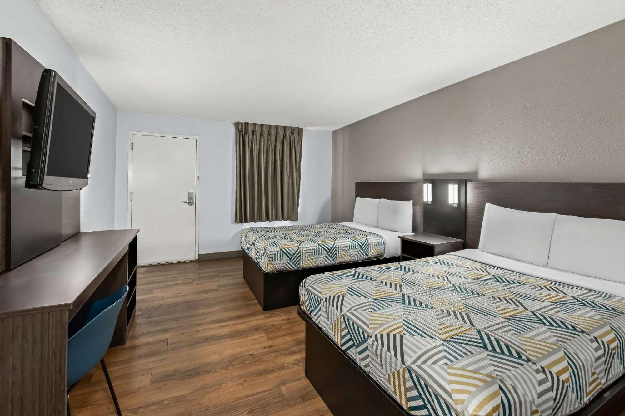 Motel 6 Lester - Philadelphia Airport Exteriör bild