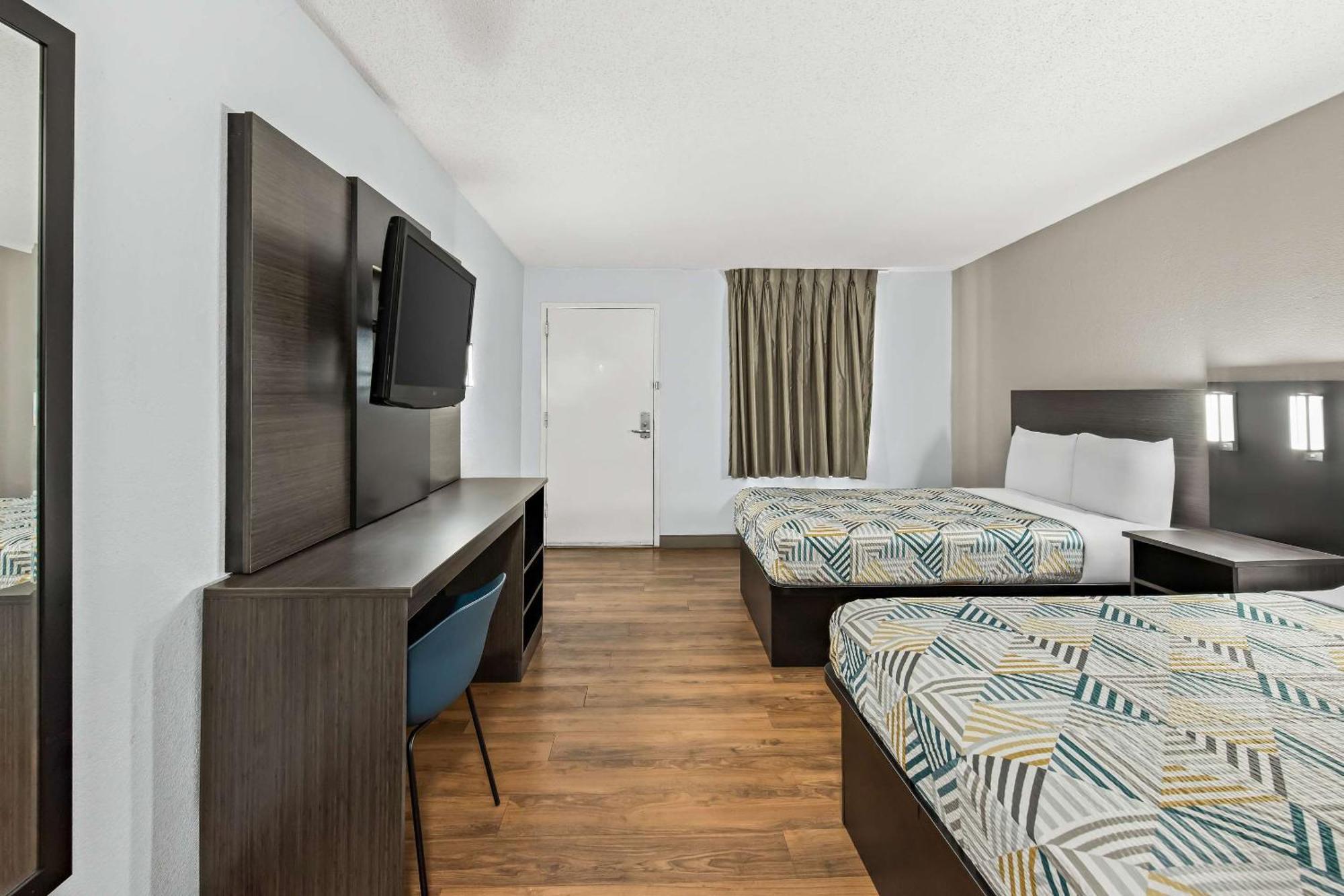 Motel 6 Lester - Philadelphia Airport Exteriör bild